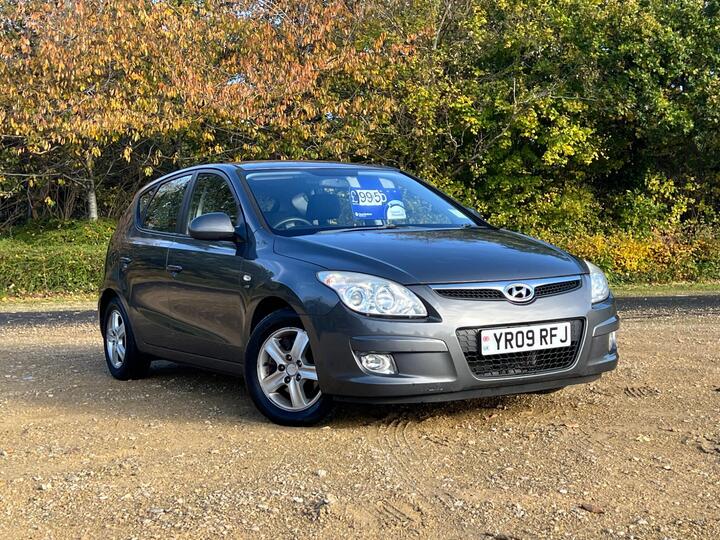 Hyundai I30 1.6 CRDi Comfort Euro 4 5dr Hyundai I30 1.6 CRDi Comfort Euro 4 5dr