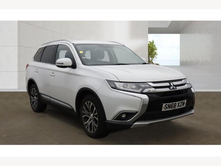 Mitsubishi Outlander 2.2 DI-D 3 4WD Euro 6 (s/s) 5dr Mitsubishi Outlander 2.2 DI-D 3 4WD Euro 6 (s/s) 5dr