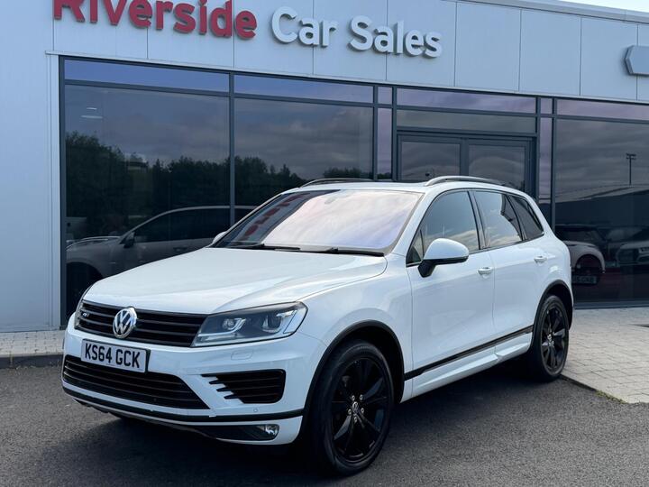 Volkswagen Touareg 3.0 TDI V6 BlueMotion Tech R-Line Tiptronic 4WD Euro 6 (s/s) 5dr