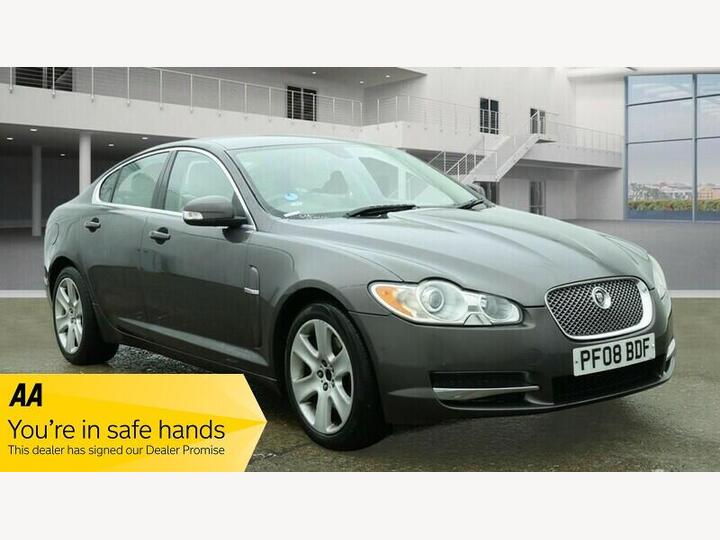 Jaguar XF 2.7d V6 Premium Luxury Auto Euro 4 4dr