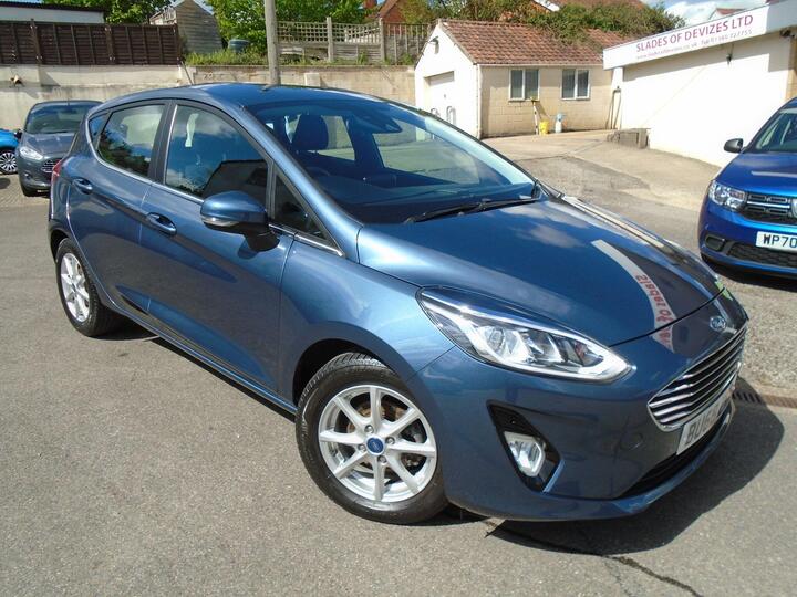 Ford Fiesta 1.0T EcoBoost Zetec Euro 6 (s/s) 5dr