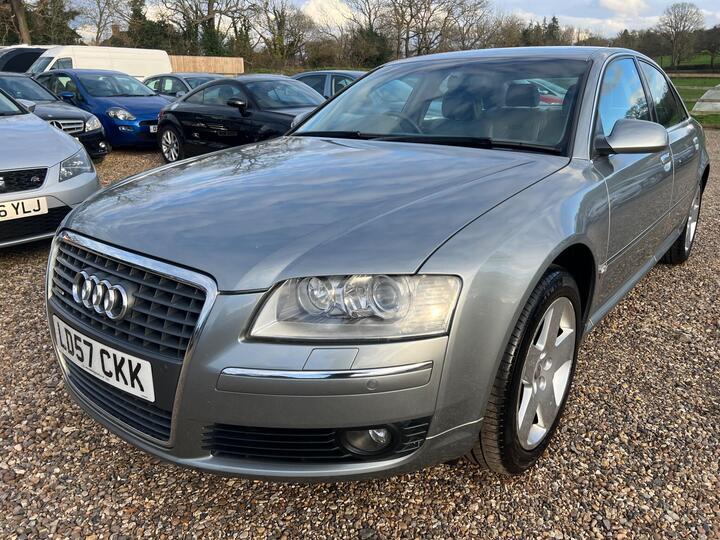 Audi A8 3.0 TDI SE Quattro 4dr