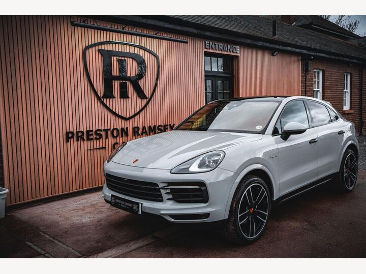 Porsche Cayenne 3.0 V6 E-Hybrid 17.9kWh TiptronicS 4WD Euro 6 (s/s) 5dr (7.2kW Charger)