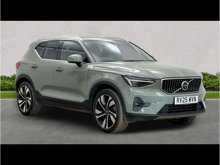 Volvo XC40 2.0 B3 MHEV Ultra Bright DCT Auto Euro 6 (s/s) 5dr