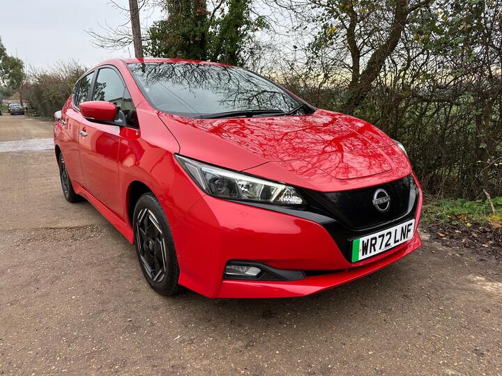 Nissan Leaf 39kWh Acenta Auto 5dr