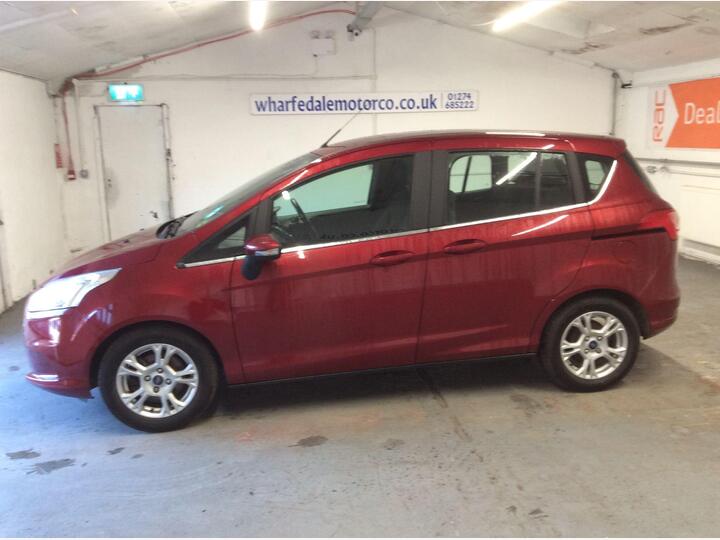 Ford B-Max 1.0T EcoBoost Zetec Navigator Euro 6 5dr