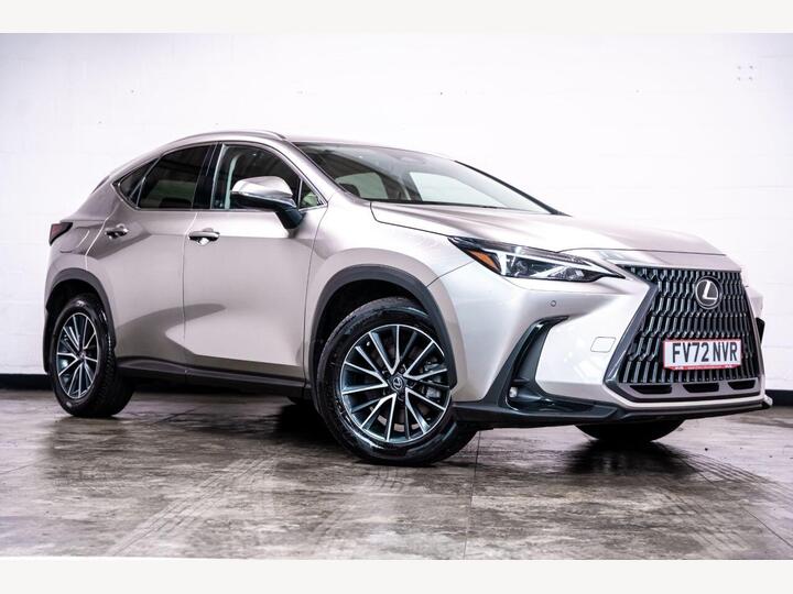 Lexus NX 2.5 450h+ 18.1kWh E-CVT 4WD Euro 6 (s/s) 5dr