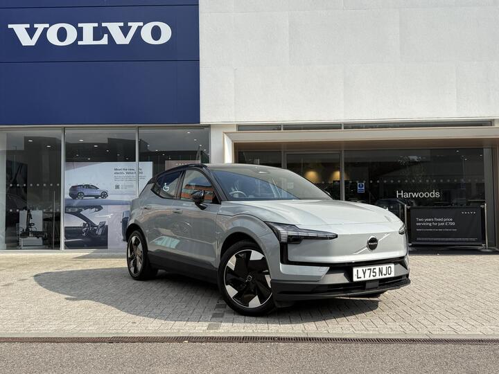 Volvo Ex30 Twin Performance 69kWh Plus Auto AWD 5dr