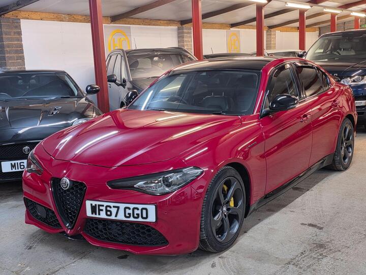 Alfa Romeo Giulia 2.0T Veloce Auto Euro 6 (s/s) 4dr