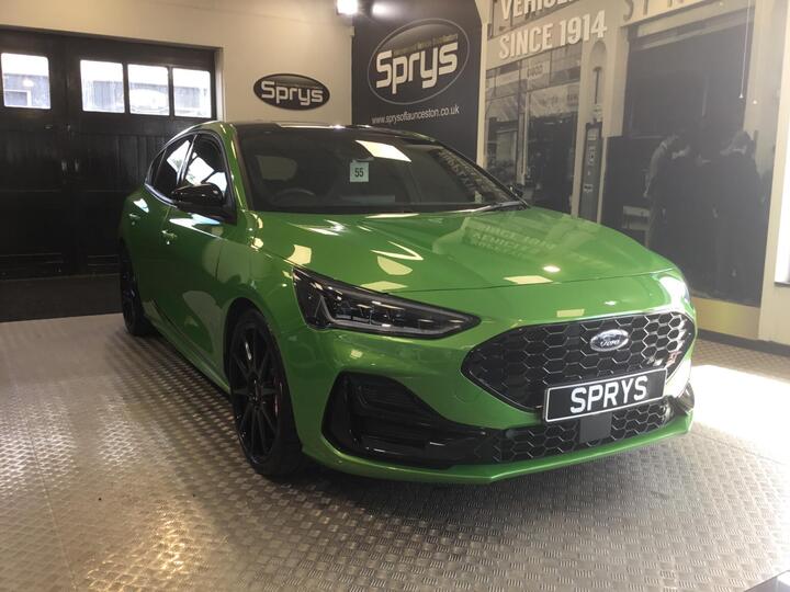 Ford Focus 2.3T EcoBoost ST Euro 6 (s/s) 5dr
