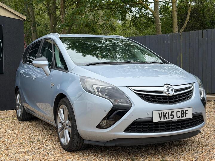 Vauxhall Zafira Tourer 1.6 CDTi EcoFLEX SRi Euro 6 (s/s) 5dr Vauxhall Zafira Tourer 1.6 CDTi EcoFLEX SRi Euro 6 (s/s) 5dr