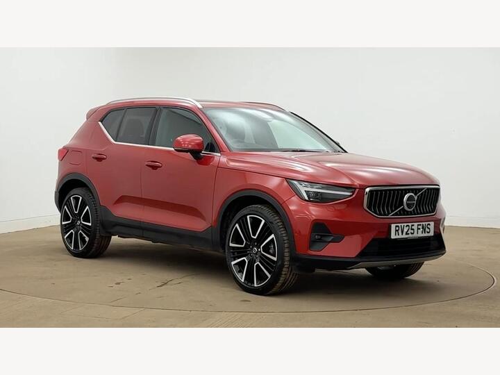 Volvo XC40 2.0 B3 MHEV Ultra Bright DCT Auto Euro 6 (s/s) 5dr