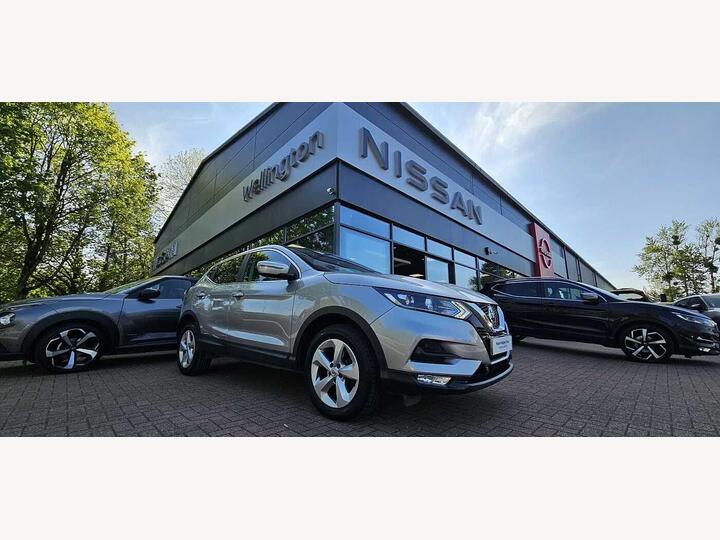 Nissan Qashqai 1.5 DCi Acenta Premium Euro 6 (s/s) 5dr