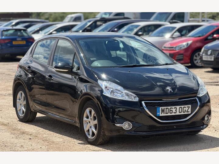 Peugeot 208 1.2 VTi Active Euro 5 5dr