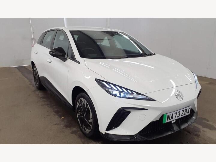 MG MG 4 51kWh SE Auto 5dr