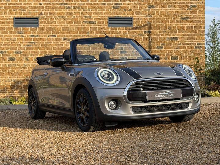 MINI Convertible 1.5 Cooper Classic Euro 6 (s/s) 2dr