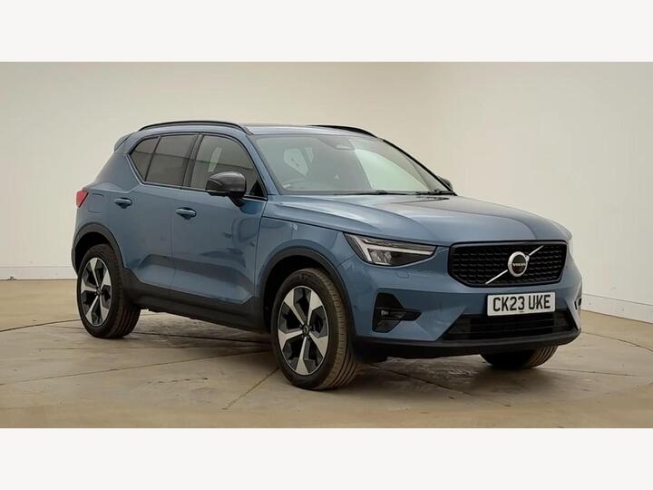 Volvo XC40 2.0 B4 MHEV Ultimate DCT Auto Euro 6 (s/s) 5dr