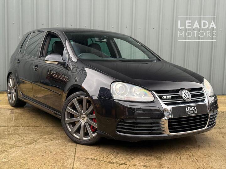 Volkswagen GOLF 3.2 V6 R32 DSG 4Motion 5dr