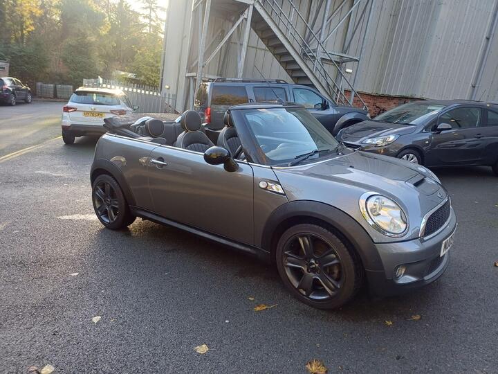 MINI Convertible 1.6 Cooper S Euro 4 2dr
