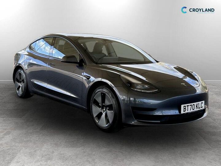Tesla Model 3 Standard Range Plus Auto RWD 4dr