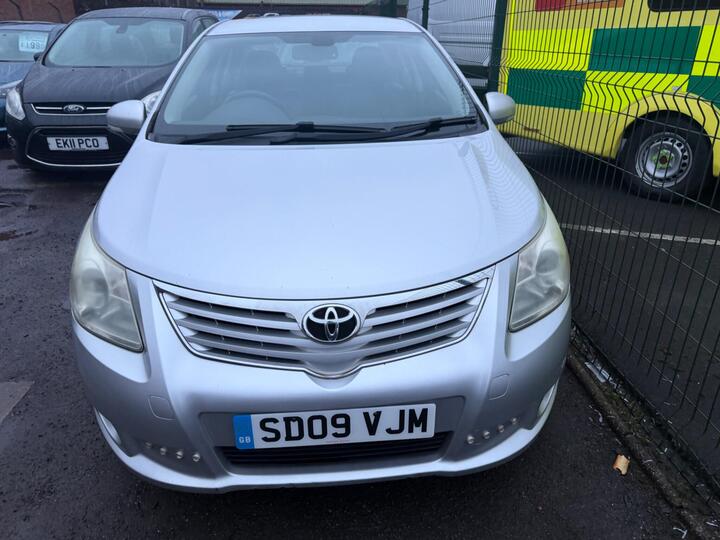 Toyota Avensis 2.2 D-CAT T4 Euro 5 4dr