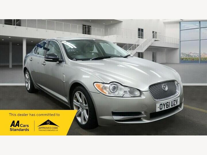 Jaguar XF 3.0d V6 Luxury Auto Euro 5 4dr