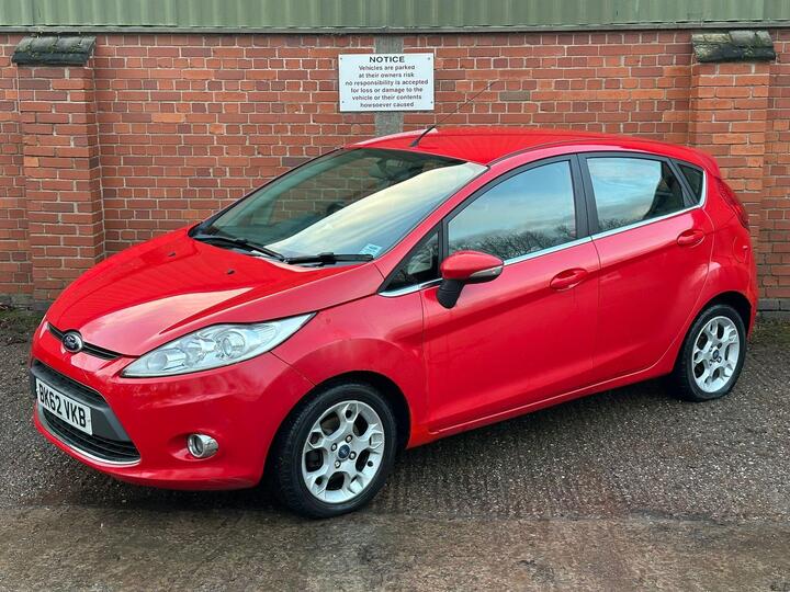Ford Fiesta 1.25 Zetec 5dr Ford Fiesta 1.25 Zetec 5dr