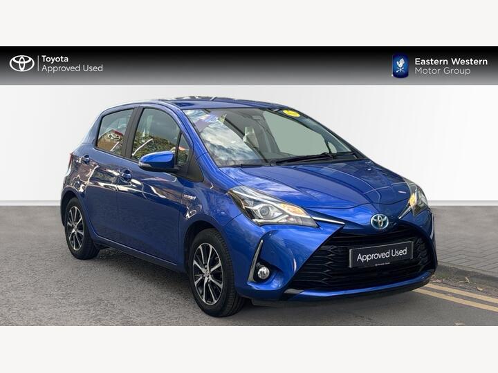 Toyota Yaris 1.5 VVT-h Icon Tech E-CVT Euro 6 (s/s) 5dr