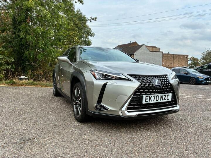 Lexus UX 2.0 250h Premium Plus E-CVT Euro 6 (s/s) 5dr
