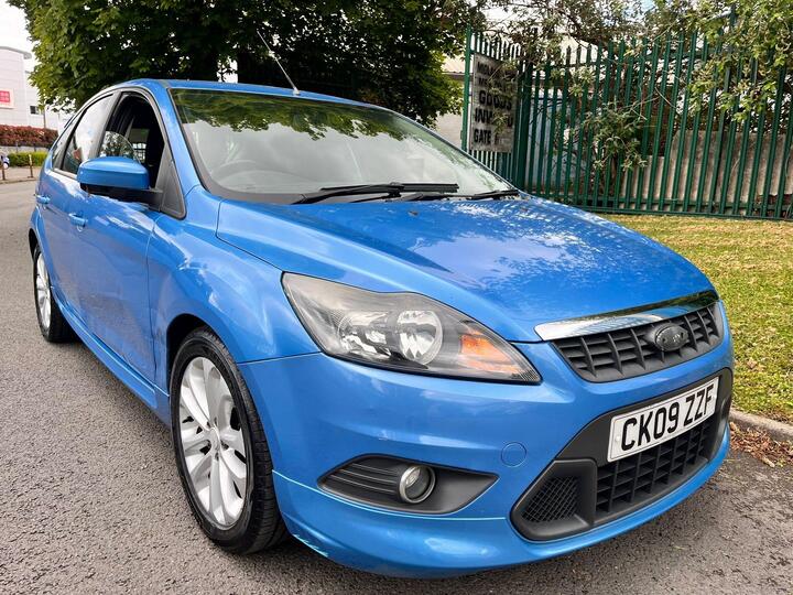 Ford Focus 1.6 Zetec S 5dr