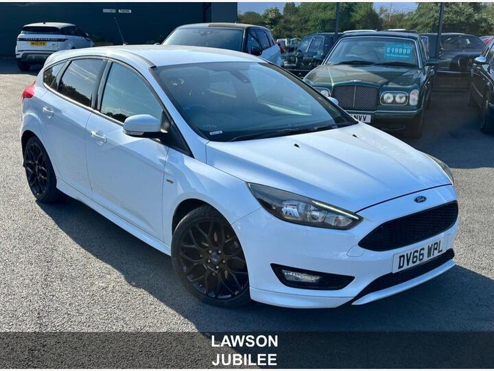 Ford FOCUS 1.5T EcoBoost ST-Line Euro 6 (s/s) 5dr