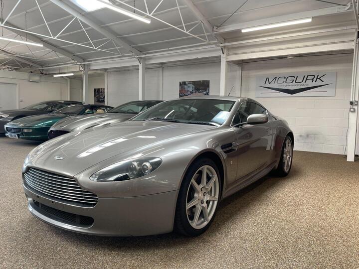 Aston Martin Vantage 4.3 V8 Euro 4 2dr