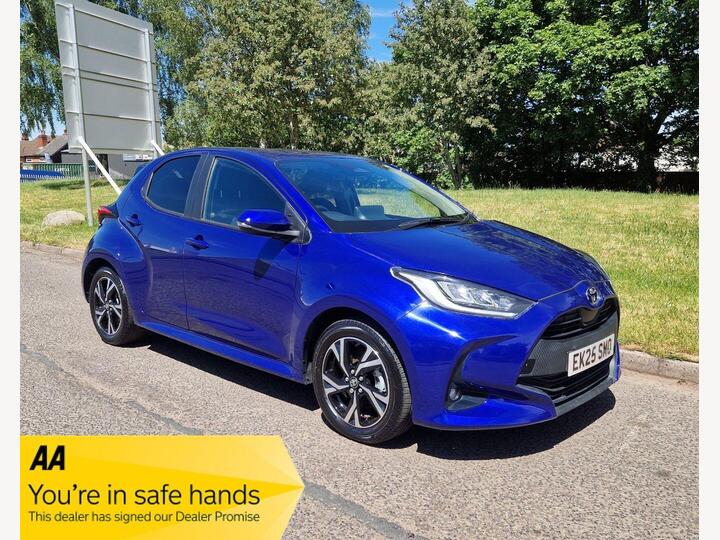Toyota Yaris 1.5 VVT-h Design E-CVT Euro 6 (s/s) 5dr
