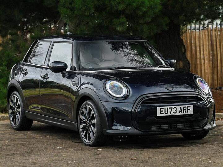 MINI Hatch 1.5 Cooper Exclusive Steptronic Euro 6 (s/s) 5dr