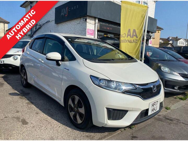 Honda FIT 1.5 Hybrid Automatic Petrol White 5dr  LOW MILEAGE/ NEW MOT/ SERVICE
