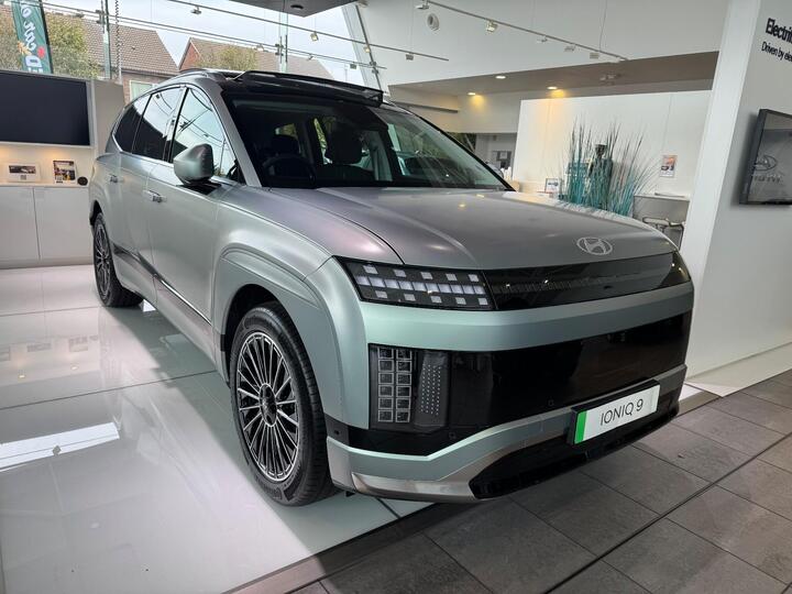 Hyundai IONIQ 9 110kWh Calligraphy Auto AWD 5dr