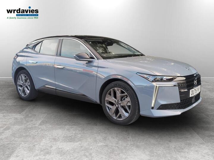 DS AUTOMOBILES DS No4 1.2 Hybrid Pallas + E-DSC Euro 6 (s/s) 5dr DS AUTOMOBILES DS No4 1.2 Hybrid Pallas + E-DSC Euro 6 (s/s) 5dr