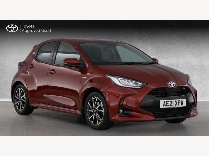 Toyota Yaris 1.5 VVT-h Design E-CVT Euro 6 (s/s) 5dr