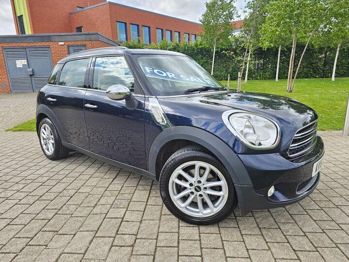 MINI Countryman 1.6 Cooper Euro 6 (s/s) 5dr MINI Countryman 1.6 Cooper Euro 6 (s/s) 5dr