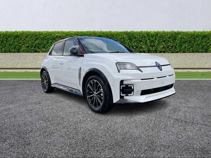 Renault 5 Urban Range 40kWh Iconic Five Auto 5dr