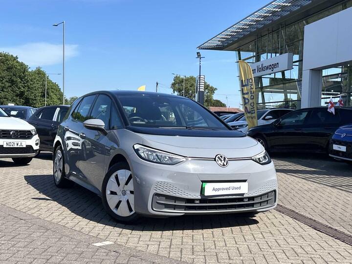 Volkswagen ID.3 Pro Performance 58kWh Life Auto 5dr