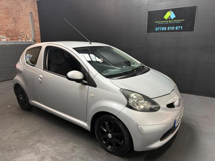 Toyota AYGO 1.0 VVT-i Platinum Euro 4 3dr