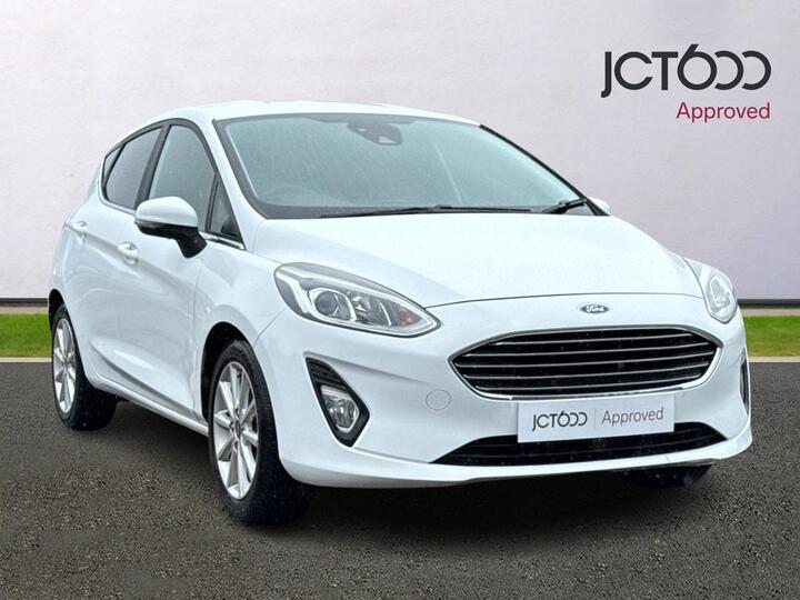 Ford Fiesta 1.0T EcoBoost Titanium Euro 6 (s/s) 5dr