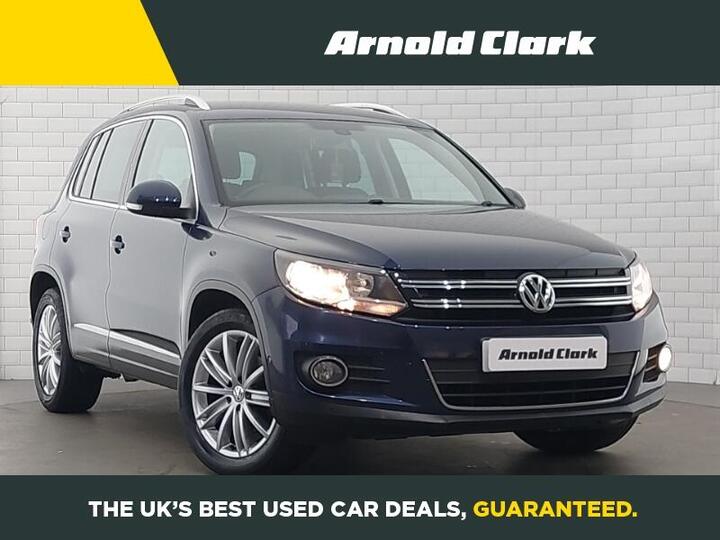 Volkswagen Tiguan 2.0 TDI BlueMotion Tech Match Edition 2WD Euro 6 (s/s) 5dr Volkswagen Tiguan 2.0 TDI BlueMotion Tech Match Edition 2WD Euro 6 (s/s) 5dr