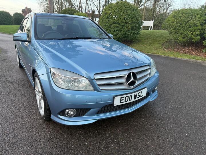 Mercedes-Benz C Class 1.8 C180 BlueEfficiency Sport Auto Euro 5 4dr