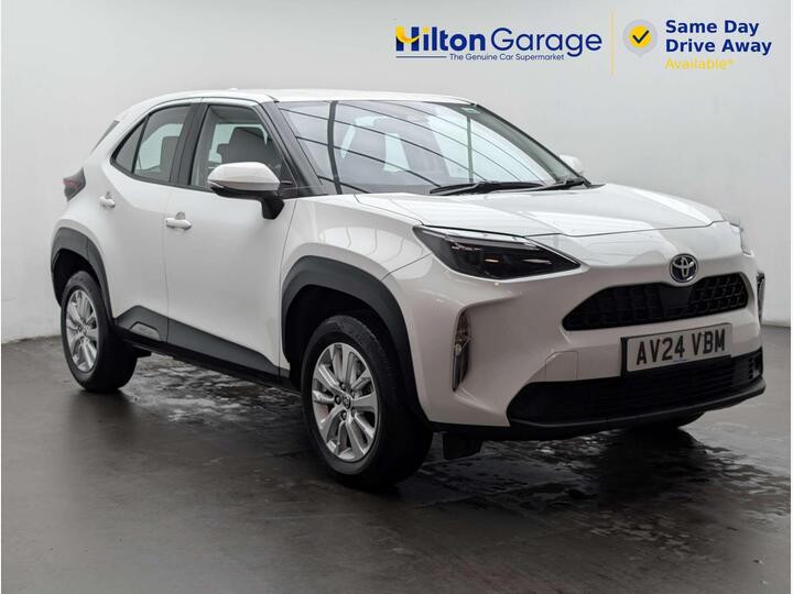 Toyota YARIS CROSS 1.5 VVT-h Icon E-CVT Euro 6 (s/s) 5dr Toyota YARIS CROSS 1.5 VVT-h Icon E-CVT Euro 6 (s/s) 5dr