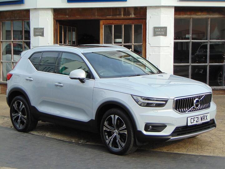 Volvo XC40 1.5h T5 Twin Engine Recharge 10.7kWh Inscription Pro Auto Euro 6 (s/s) 5dr