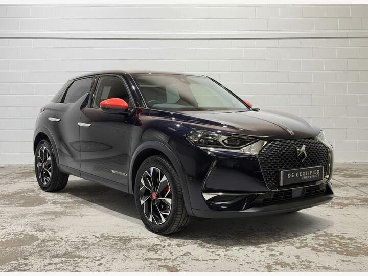 DS AUTOMOBILES DS 3 CROSSBACK 1.2 PureTech Ines De La Fressange Crossback EAT8 Euro 6 (s/s) 5dr DS AUTOMOBILES DS 3 CROSSBACK 1.2 PureTech Ines De La Fressange Crossback EAT8 Euro 6 (s/s) 5dr