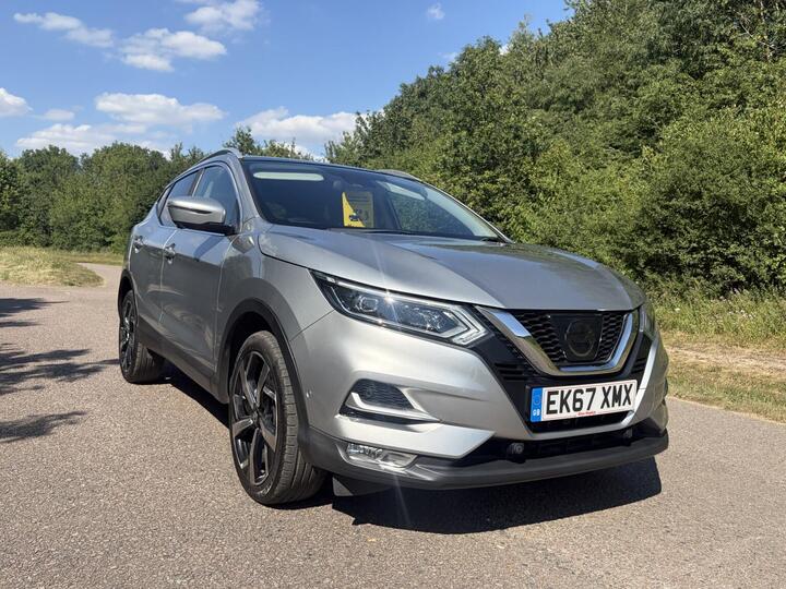 Nissan QASHQAI 1.2 DIG-T Tekna XTRON Euro 6 (s/s) 5dr