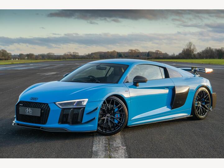 Audi R8 5.2 FSI V10 Plus S Tronic Quattro Euro 6 (s/s) 2dr